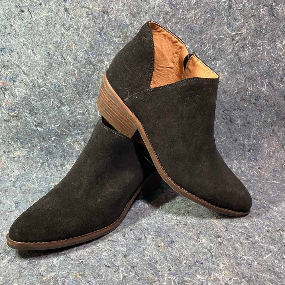 Lucky Brand Black Suede Booties